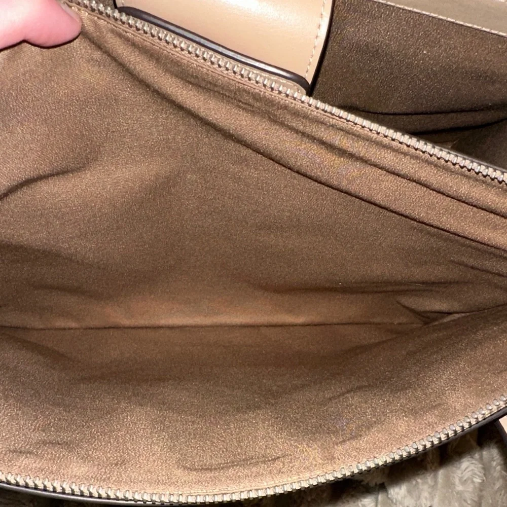Coach Tan Leather Tote Bag - Picture 8 of 13